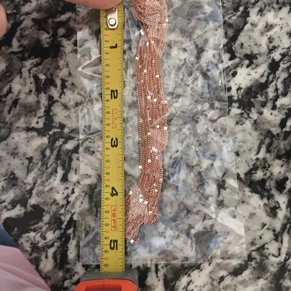 🌸Rose Gold Necklace - Picture 7 of 7